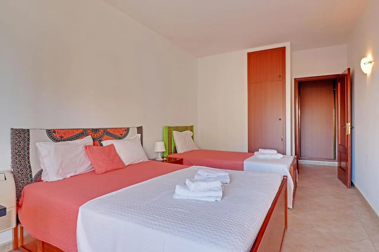 Apartment Praia Da Rocha Central With Pool By Homing Portimao Portugal