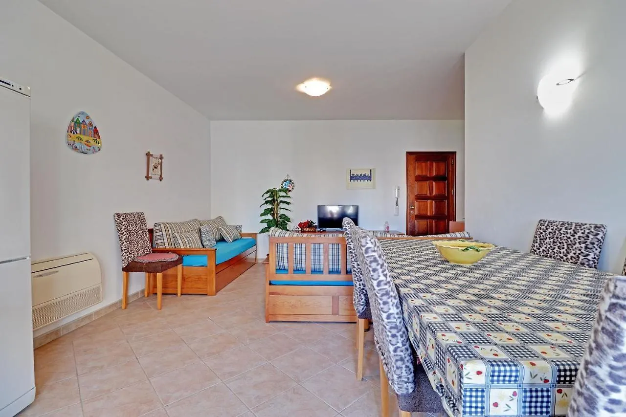Apartment Praia Da Rocha Central With Pool By Homing Portimao
