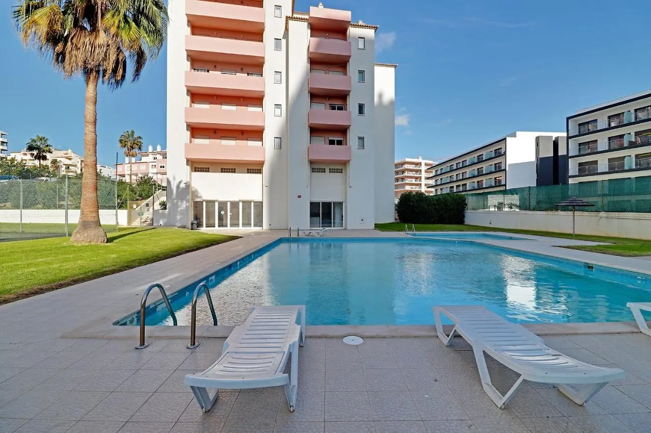 Praia Da Rocha Central 1 With Pool By Homing Portimao 0*,  Portugal